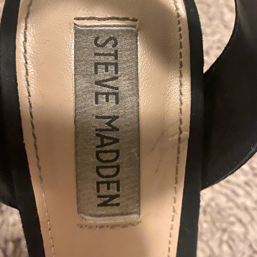 Steve Madden black high heels. - Picture 3 of 4